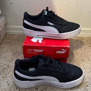 Puma carina shoes